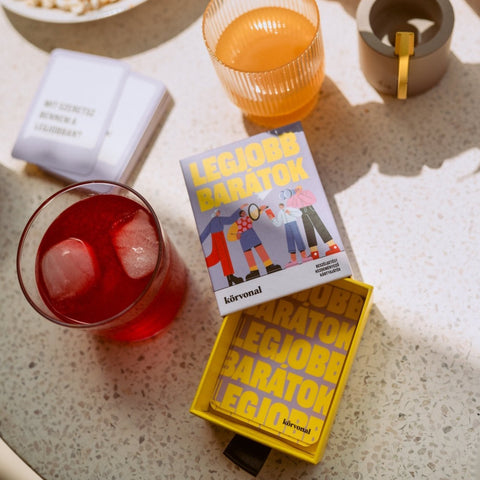 Csomag Barátoknak — Játékok a soha véget nem érő beszélgetésekhez és nevetésekhez! - korvonal.com